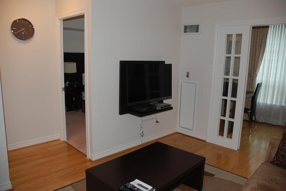 Toronto Luxury Accommodations - Qwest Ngoại thất bức ảnh