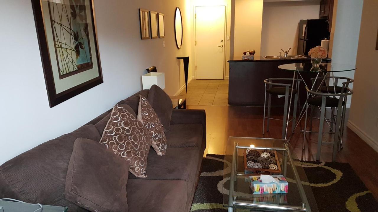Toronto Luxury Accommodations - Qwest Ngoại thất bức ảnh