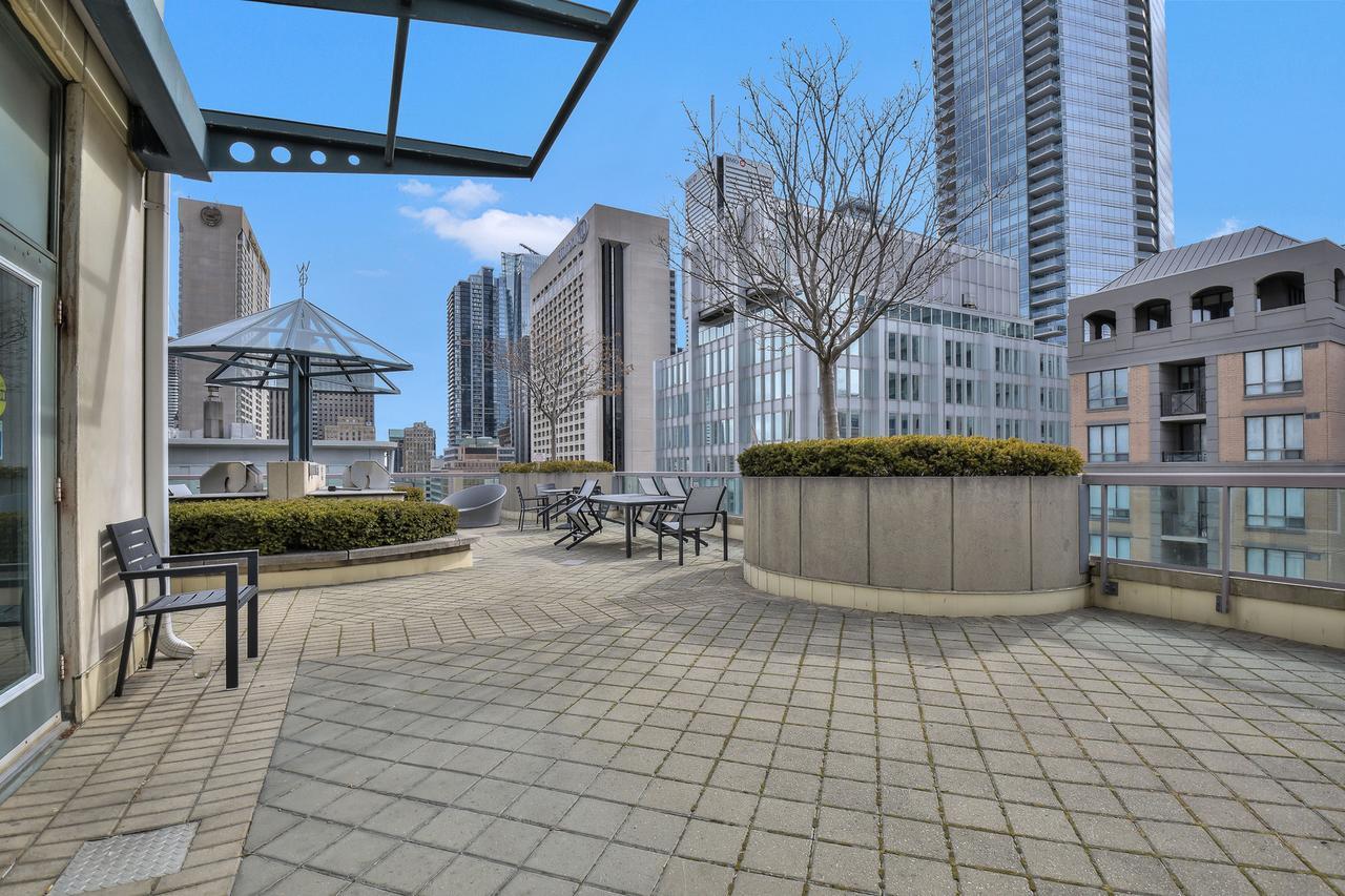 Toronto Luxury Accommodations - Qwest Ngoại thất bức ảnh