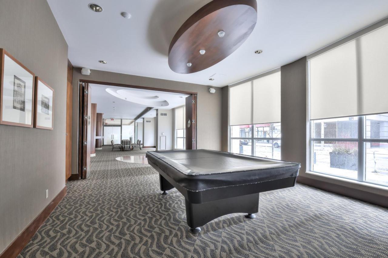 Toronto Luxury Accommodations - Qwest Ngoại thất bức ảnh