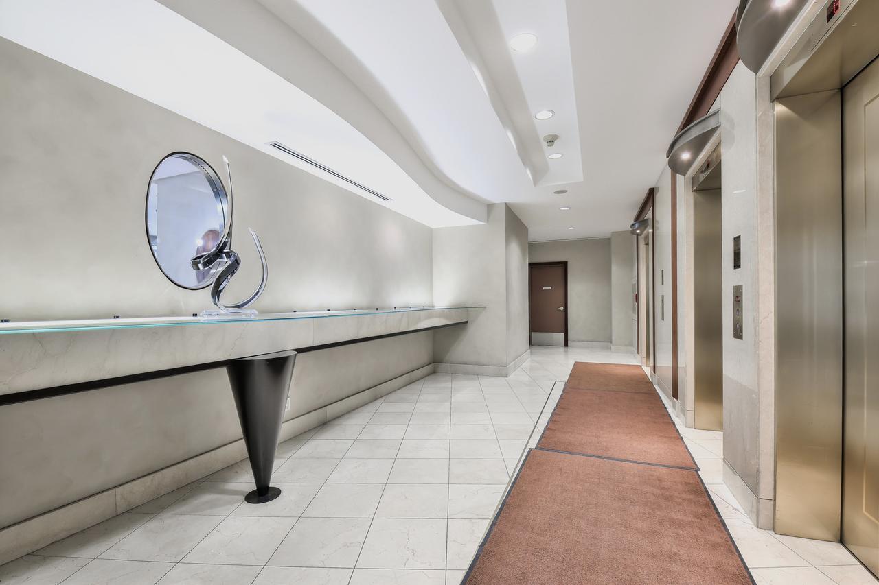 Toronto Luxury Accommodations - Qwest Ngoại thất bức ảnh